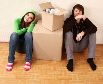 Packing office equipment and documents for relocation services in Belsizepark