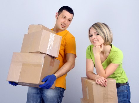 Professional movers handling a fast relocation in Belsizepark