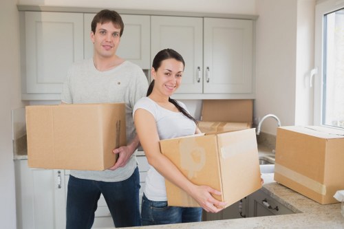 Residential relocation services in Belsizepark